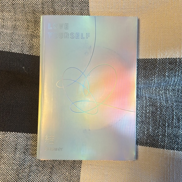 BTS Album - Love Yourself Answer (version E) - Picture 2 of 3